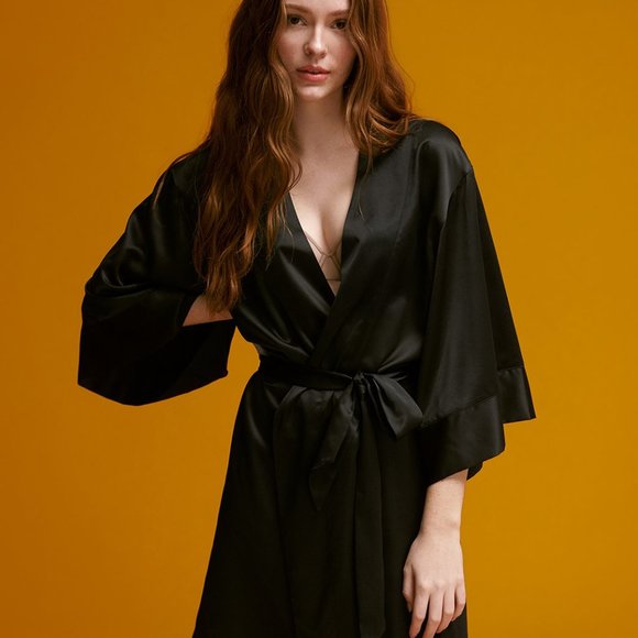 NWT - Satin Robe ThirdLove - Picture 2 of 6